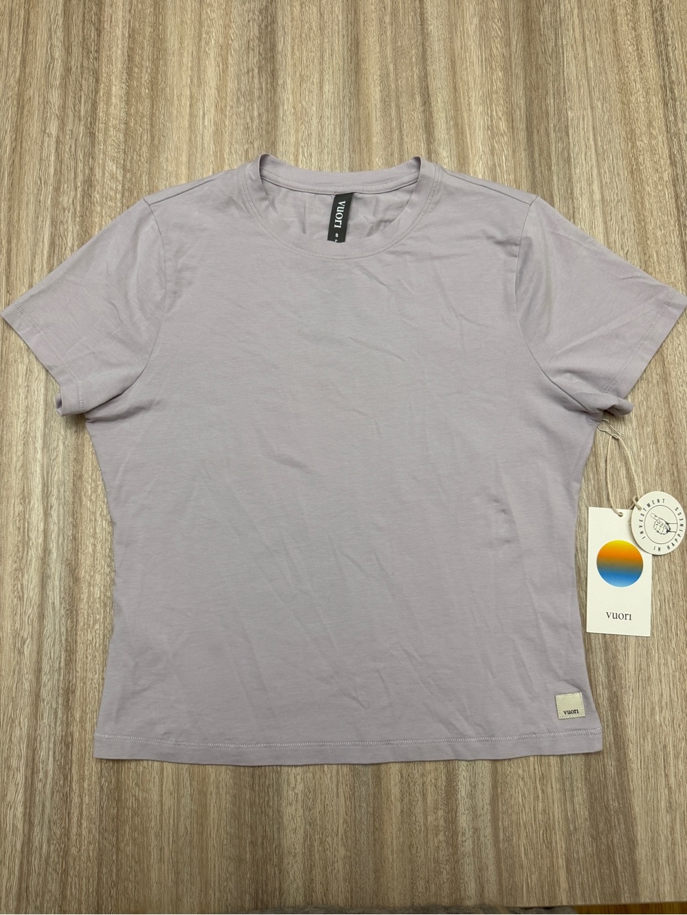 NWT Vuori Feather Baby Tee in Lavender Ice Size Small Women’s
